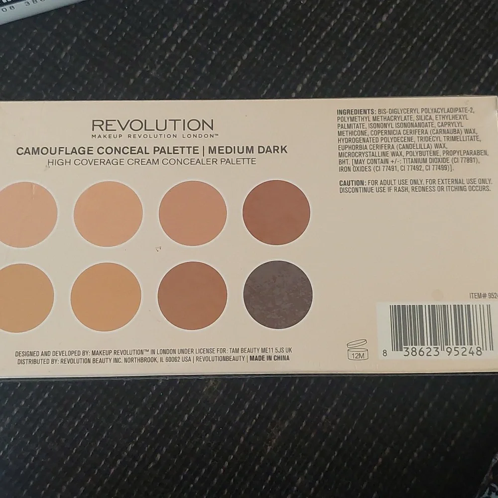 Makeup Revolution new seal